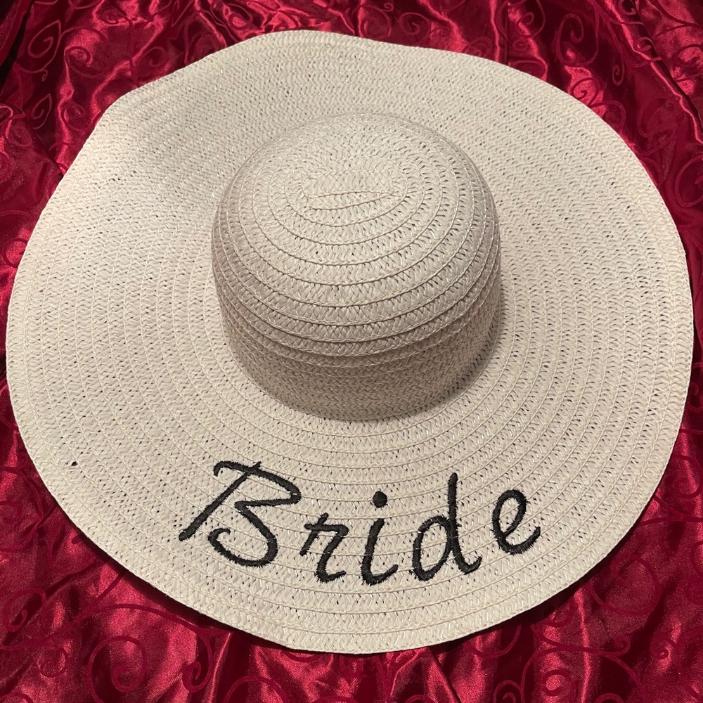Bride floppy hat